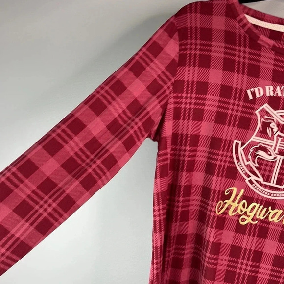 HARRY POTTER NWT I’d Rather Be At Hogwarts Burgundy Plaid Top Long Sleeve Size L - Picture 6 of 11